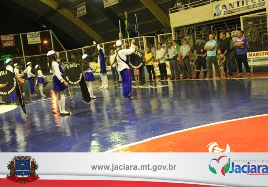 Gin�sio Municipal | 