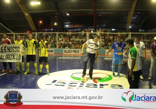 Gin�sio Municipal | 