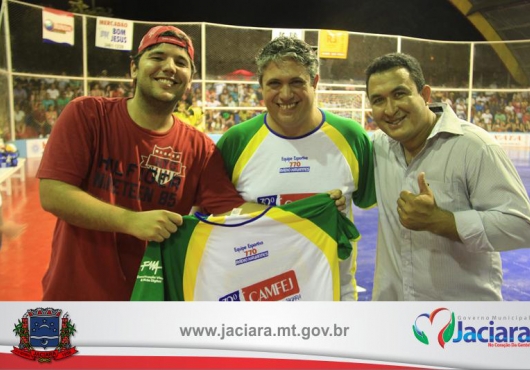 Gin�sio Municipal | 