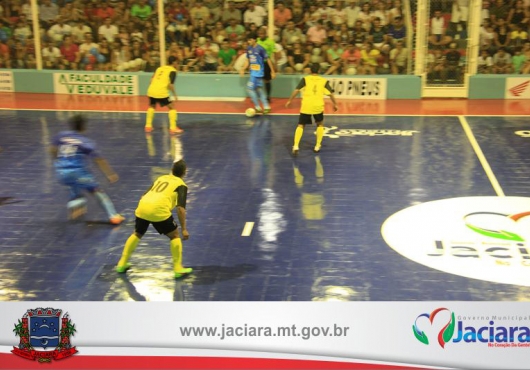 Gin�sio Municipal | 