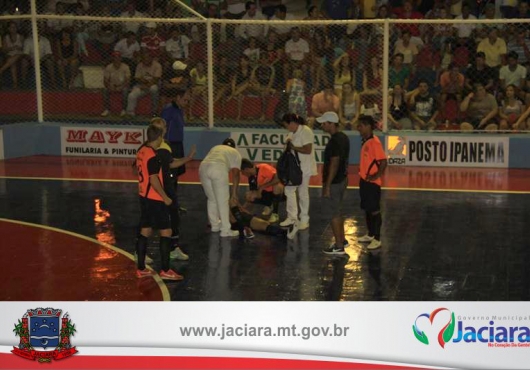 Gin�sio Municipal | 