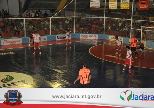 Gin�sio Municipal | 