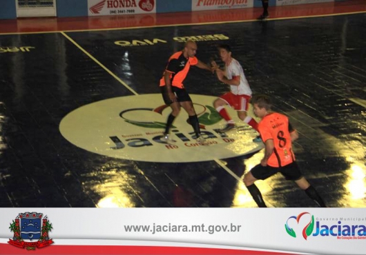 Gin�sio Municipal | 