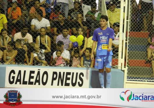 Gin�sio Municipal | 