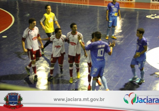 Gin�sio Municipal | 