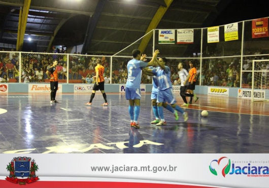 Gin�sio Municipal | 