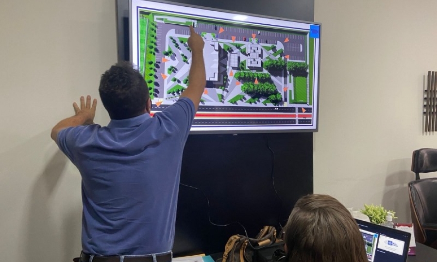 Apresenta��o do Projeto do Mercado Municipal, tem uma �rea cedida de 18 mil mts� pelo munic�pio, com obra 100% custeada pelo Governo do Estado