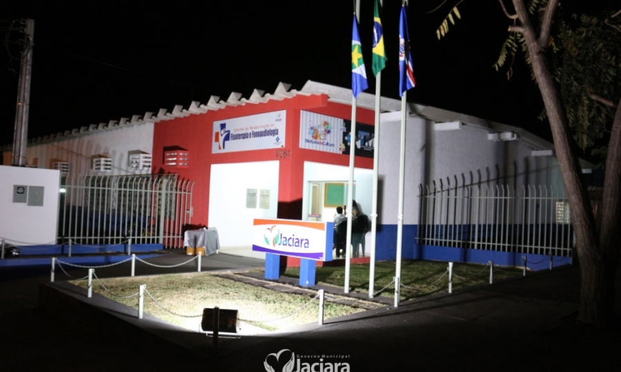 Prefeitura de Jaciara inaugura sede pr�pria destinada a tr�s unidades municipais