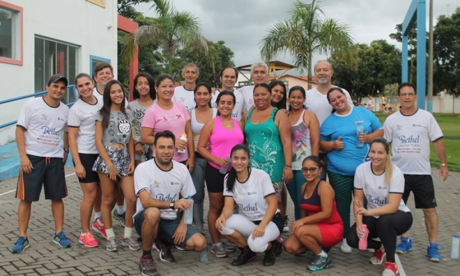 Governo Municipal oferece tarde de esportes e recrea��o