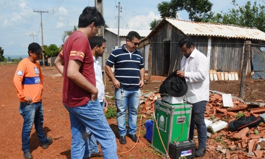 T�cnicos da Funasa realizam estudo t�cnico para perfura��o de dois po�os no munic�pio