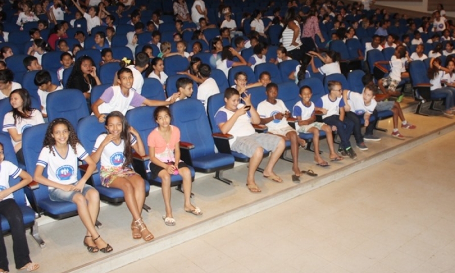 Evento visa conscientizar as pessoas quanto ao uso dos recursos naturais 