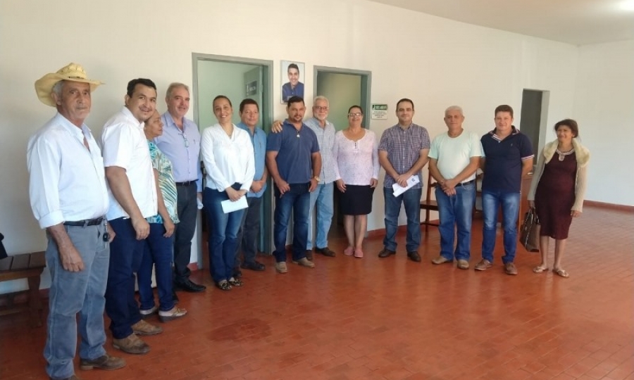 Em reuni�o vereadores, secret�rios e representantes da Afenja planejam a revitaliza��o do antigo Mercado Municipal