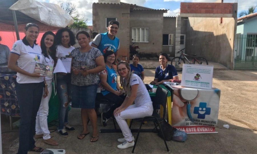 Prefeitura presta atendimento na feira do bairro Nova Jaciara atrav�s do projeto Sa�de na Feira 