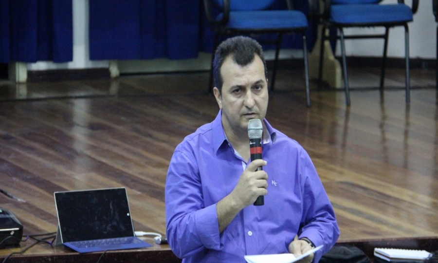 Audi�ncia P�blica discute a implanta��o de estacionamento rotativo no centro de Jaciara